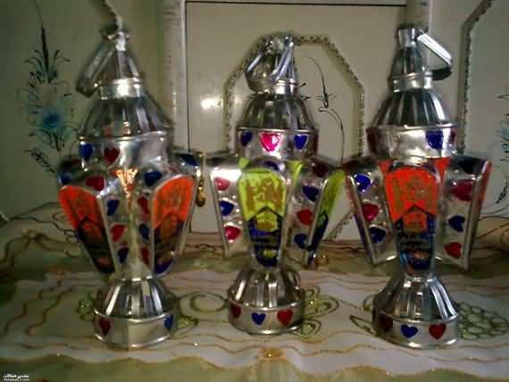 ramadan lantern craft, wooden lanterns, traditional ramadan lantern symbol of Ramadan, ramadan lanterns, ramadan lantern, plastic lanterns, metal lanterns, handcrafted, fawanis ramadan,fawanees, fanos ramadan,fanus.