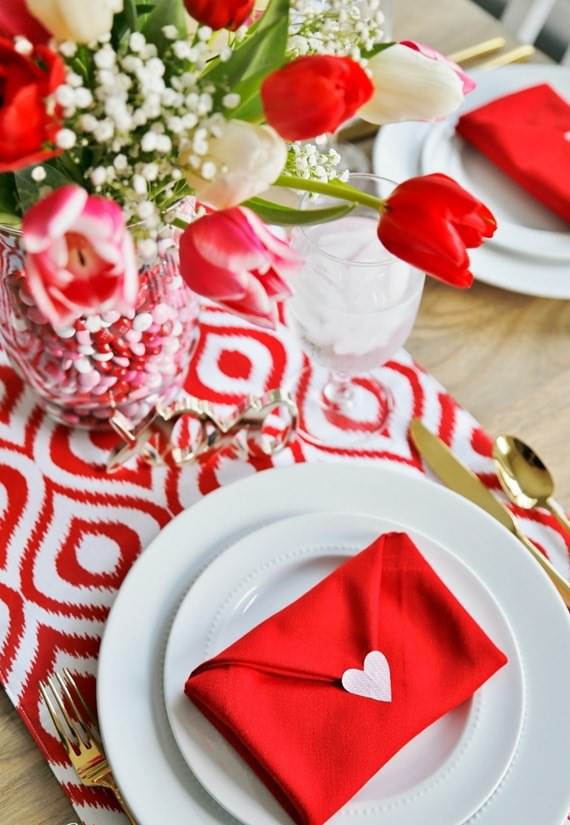 Fascinating Valentine Table Decoration Ideas, Table Decoration Ideas, Valentine Table Decoration, Valentine Table Decoration Ideas