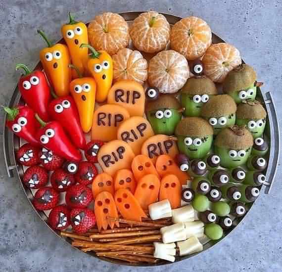 How to present the food on Halloween , present the food on Halloween , How to present food , Halloween , food on Halloween , food